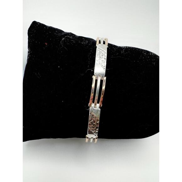 Designer Peruvian Sterling Silver 950 and 18K Gold Inlay Bracelet - 7.5” - Picture 2 of 7